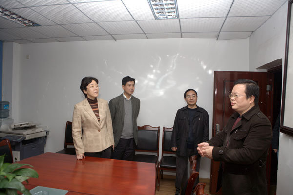 市委书记,市长李静调研眉山市文艺工作
